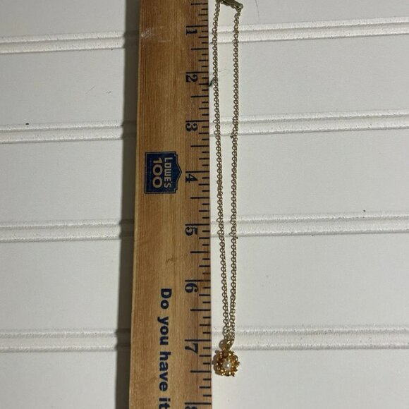 Gold tone child's necklace with faux pearl 14" - Picture 7 of 11